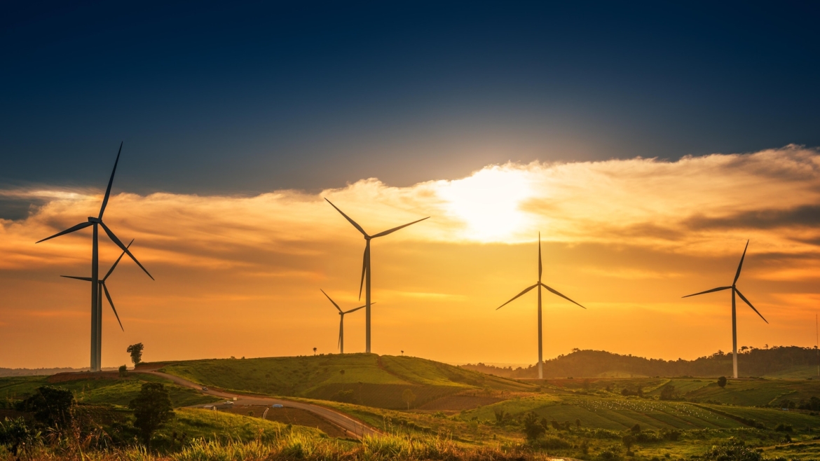 Avantajele energiei eoliene: Economii financiare și protecția mediului înconjurător