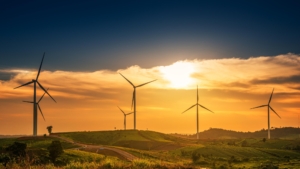 Avantajele energiei eoliene: Economii financiare și protecția mediului înconjurător