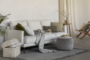 Cum să creezi un decor confortabil cu materiale premium pentru tapițerie