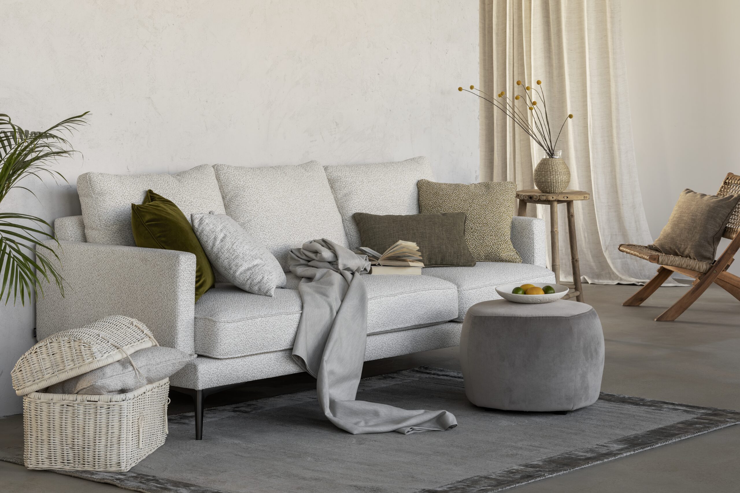 Cum să creezi un decor confortabil cu materiale premium pentru tapițerie